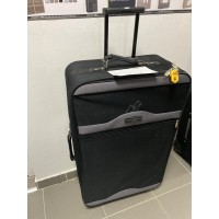 Utazó bőrönd